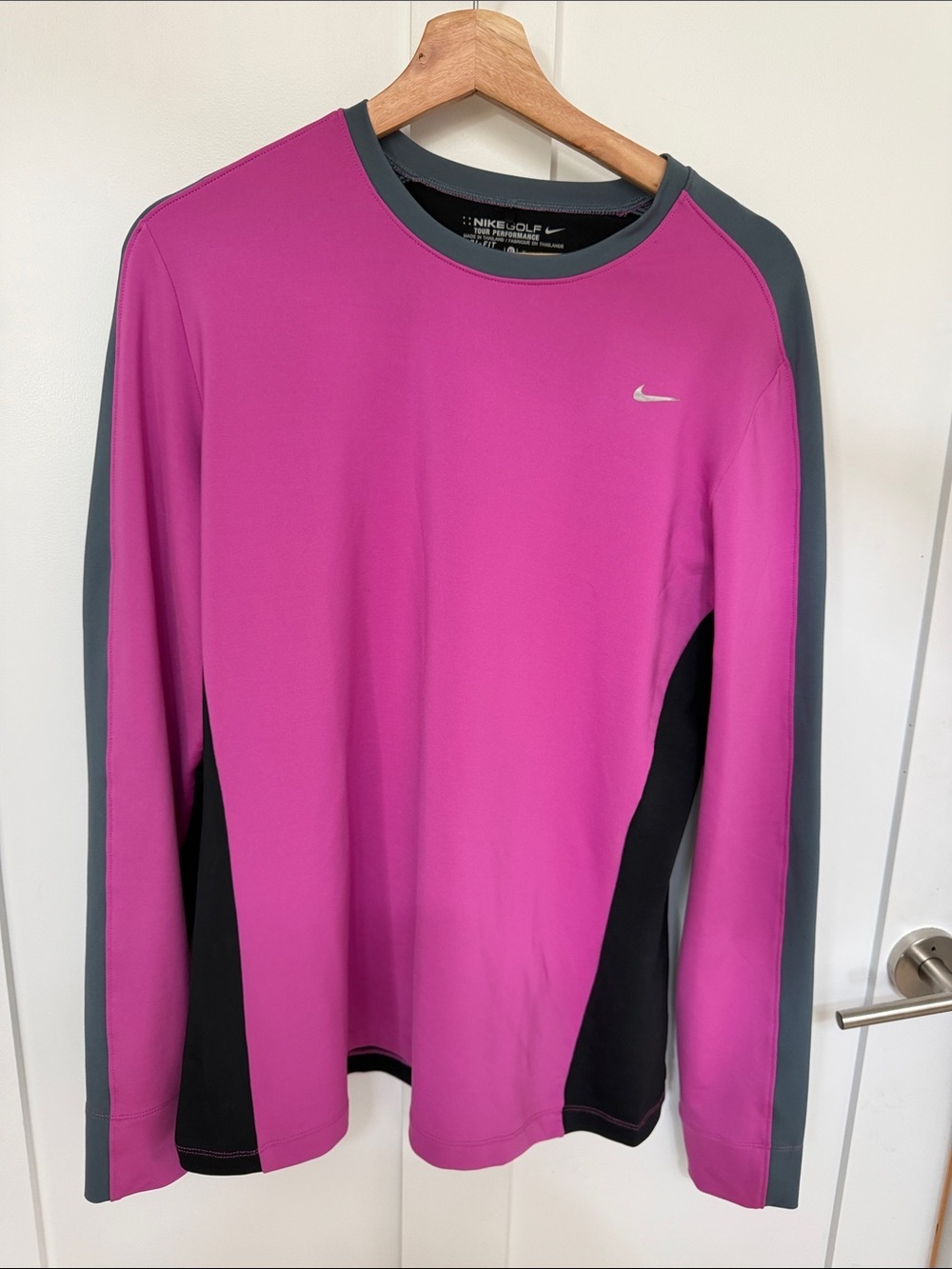 Nike Women's Pink Gray Black Long-Sleeve Performance Pullover